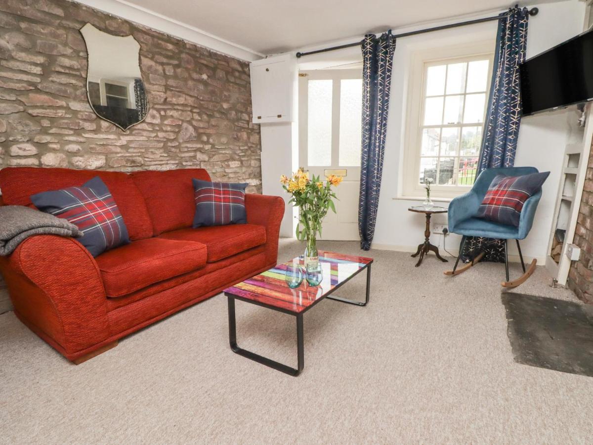 Kooky Cottage Brecon Bagian luar foto